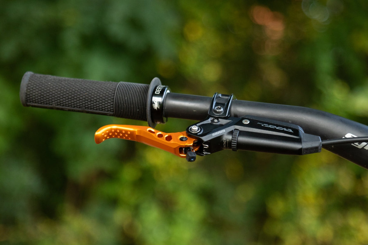 OAK Components SR Brake Lever Blade 2 Piece Kit - SRAM - Orange - The Lost Co. - OAK Components - 28 - 000 - A01 - E04 - 4262418012020 - 